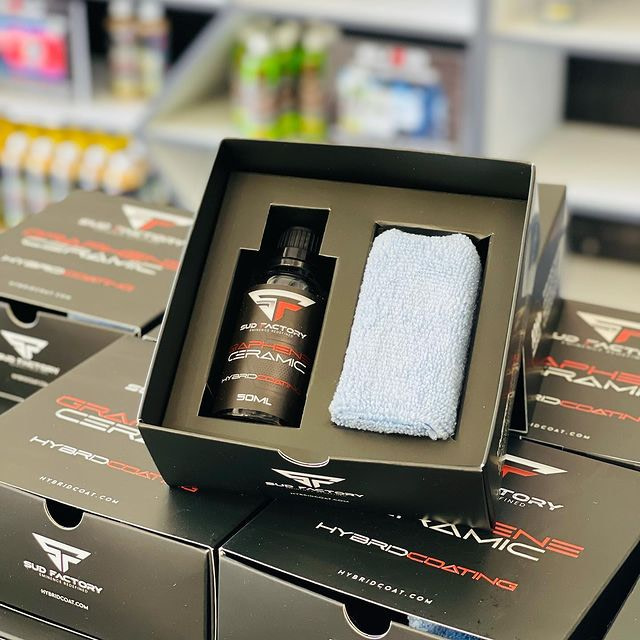 hybridcoat graphene + ceramic 10h ultra glossy protective coating